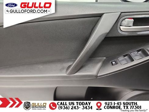 Used 2013 MAZDA MAZDA3 i Touring image 18