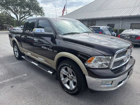 Used 2011 RAM 1500 Laramie RWD image 2