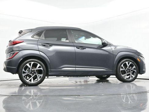 Used 2022 Hyundai Kona Limited FWD image 48