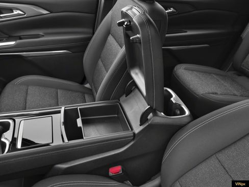 New 2026 Chevrolet Traverse LT FWD image 12