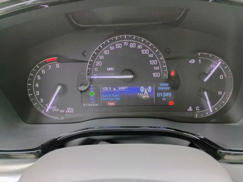 Used 2017 Cadillac XT5 Premium Luxury w/ Advanced Security Package image 28