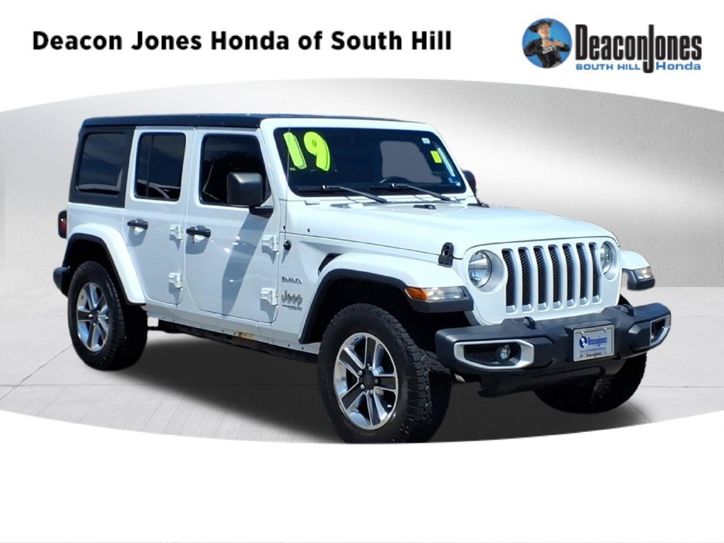 Used 2019 Jeep Wrangler Unlimited Sahara w/ Cold Weather Group AWD/4WD image 1