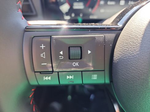 New 2026 Nissan Kicks SR w/ SR Premium Package AWD/4WD image 19