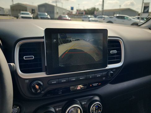 New 2026 Hyundai Venue SEL FWD image 24