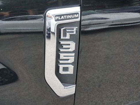 Certified 2022 Ford F350 Platinum image 41