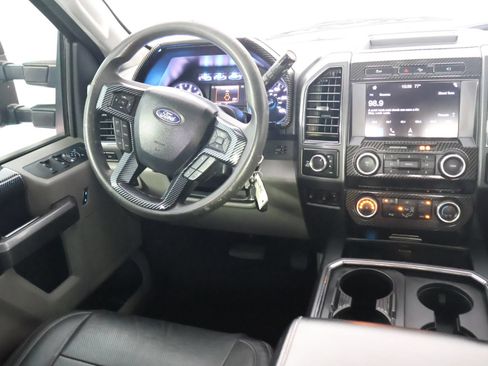 Used 2019 Ford F250 XLT w/ XLT Premium Package AWD/4WD image 26