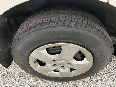 Used 2011 Nissan Rogue S image 21