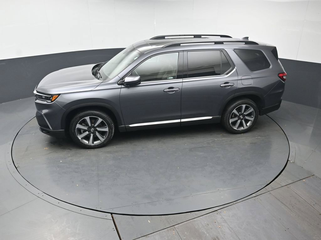 Used 2024 Honda Pilot Elite image 40
