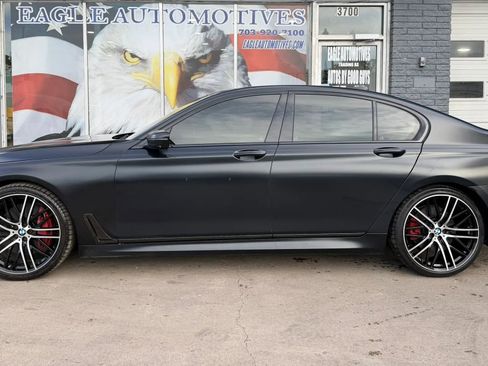 Used 2019 BMW 750i xDrive w/ Executive Package AWD/4WD image 6