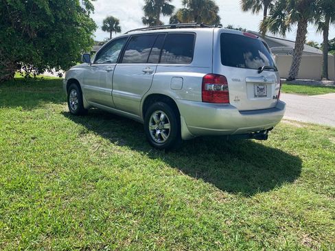 Used 2004 Toyota Highlander 2WD V6 image 4