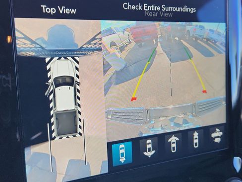 Used 2021 RAM 2500 Big Horn w/ Level B Equipment Group image 20