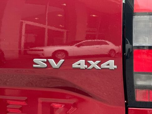 Used 2023 Nissan Frontier SV image 26