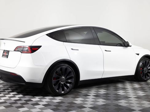 Used 2021 Tesla Model Y Performance AWD/4WD image 8