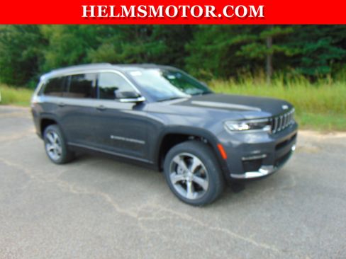 Certified 2024 Jeep Grand Cherokee L Limited w/ Luxury Tech Group II image 9