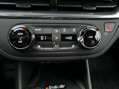 New 2026 Buick Envista Preferred w/ Convenience I Package image 19