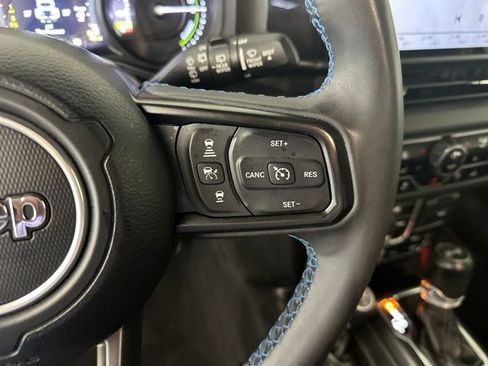 Used 2024 Jeep Wrangler Unlimited Rubicon 4xe image 16