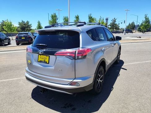 Used 2017 Toyota RAV4 SE w/ Advanced Technology Package AWD/4WD image 3
