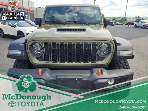 Used 2026 Jeep Gladiator Mojave AWD/4WD image 7