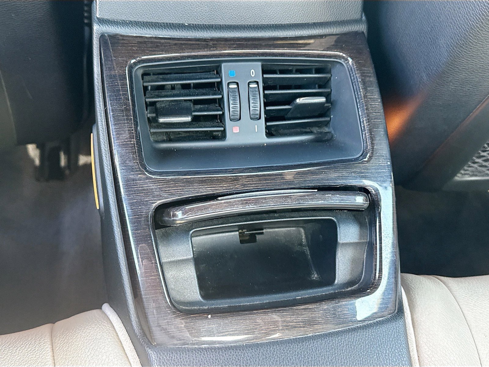 Used 2011 BMW 328i Convertible RWD image 19