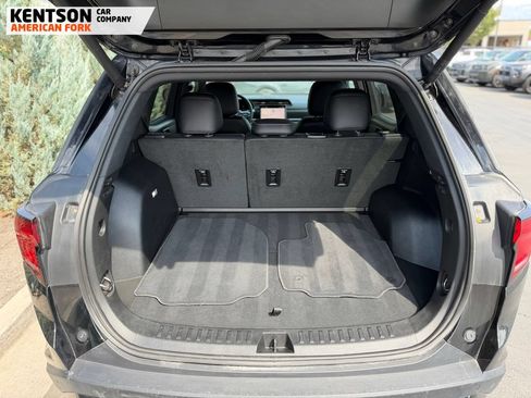 Used 2026 GMC Terrain Elevation w/ Elevation Premium Package AWD/4WD image 25