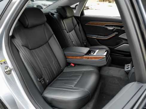 Used 2020 Audi A8 L 4.0T image 46