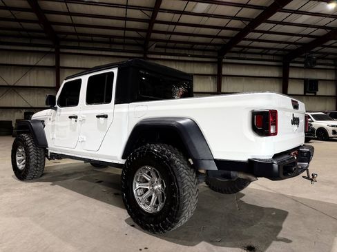 Used 2020 Jeep Gladiator Sport w/ Quick Order Package 24S AWD/4WD image 7