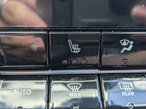 Used 2026 GMC Canyon Elevation w/ Convenience Package image 24