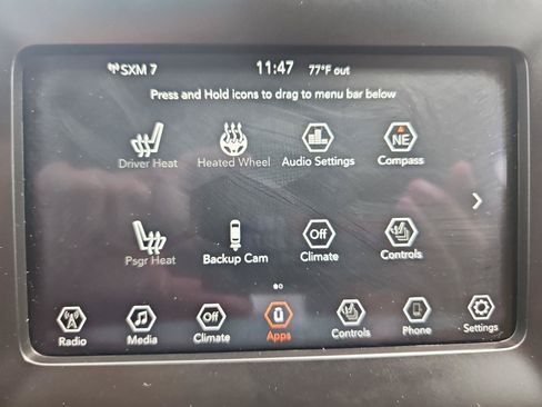 Used 2021 Jeep Cherokee Latitude Lux w/ Mopar Interior Package AWD/4WD image 28