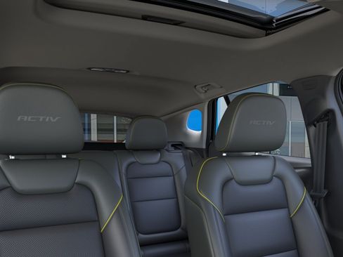New 2026 Chevrolet Trax ACTIV FWD image 48