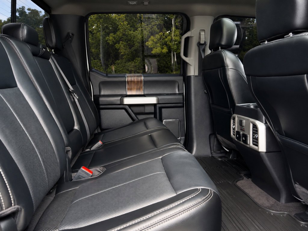Used 2020 Ford F150 Lariat w/ Equipment Group 502A Luxury AWD/4WD image 36