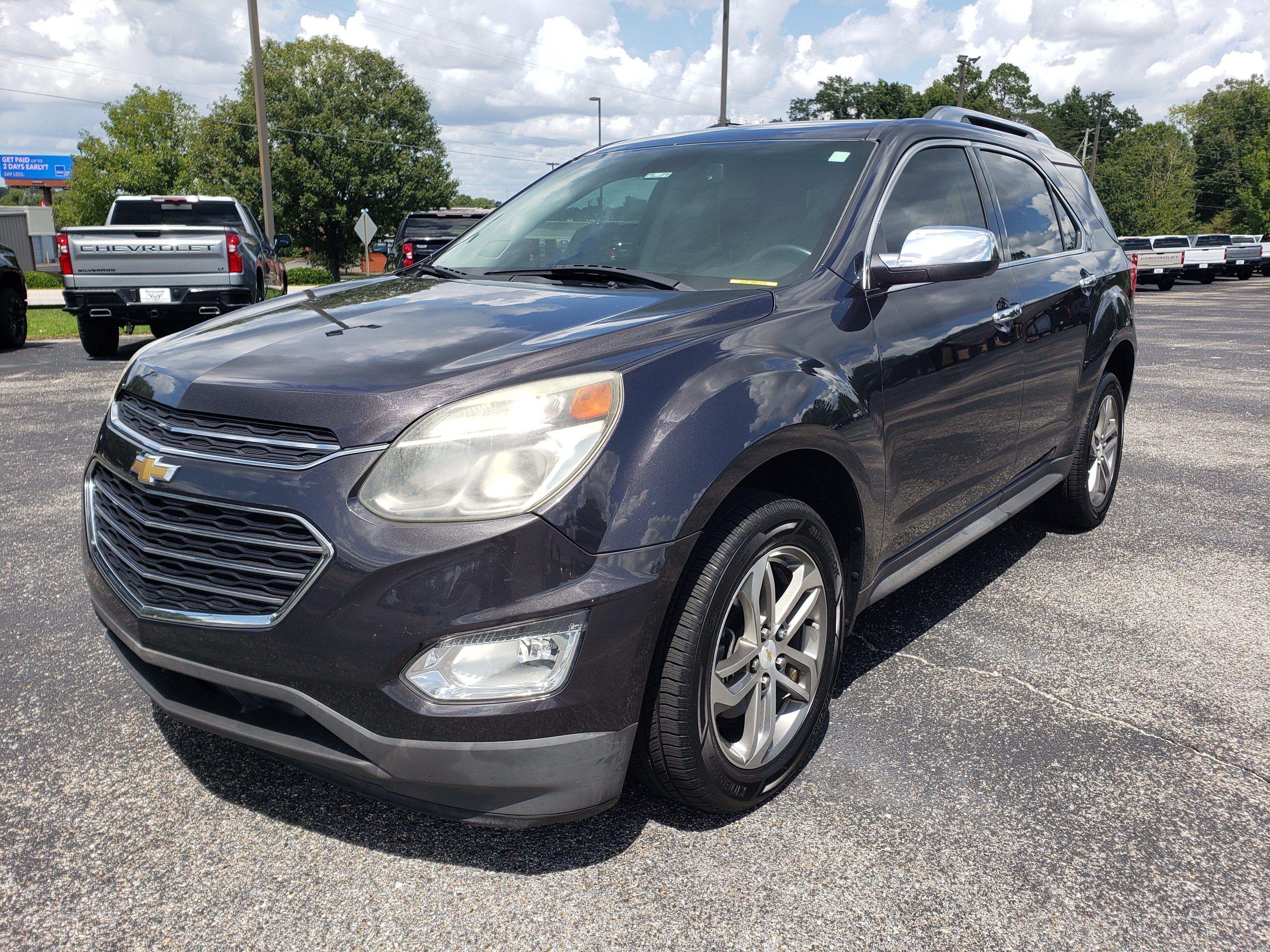 Used 2016 Chevrolet Equinox LTZ w/ Enhanced Convenience Package FWD image 2
