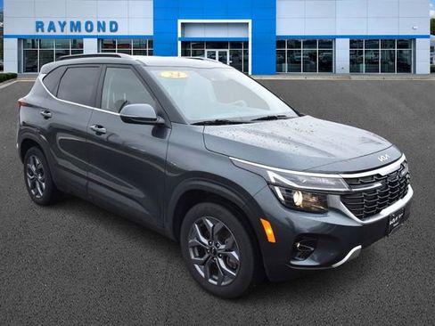 Used 2024 Kia Seltos S image 1