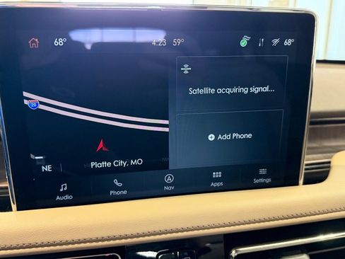 Used 2023 Lincoln Aviator Reserve w/ Equipment Group 201A image 11