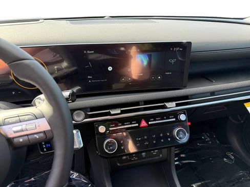 New 2026 Hyundai Tucson Limited image 12