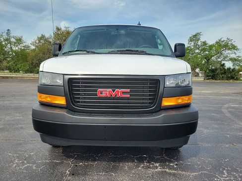 New 2025 GMC Savana 2500 w/ Driver Convenience Package RWD image 3