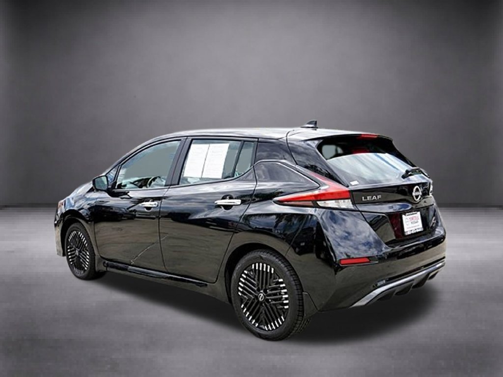 Certified 2025 Nissan Leaf SV Plus FWD image 7