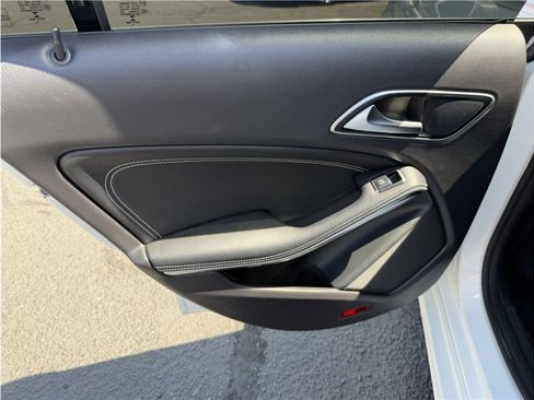 Used 2018 Mercedes-Benz CLA 250 image 20