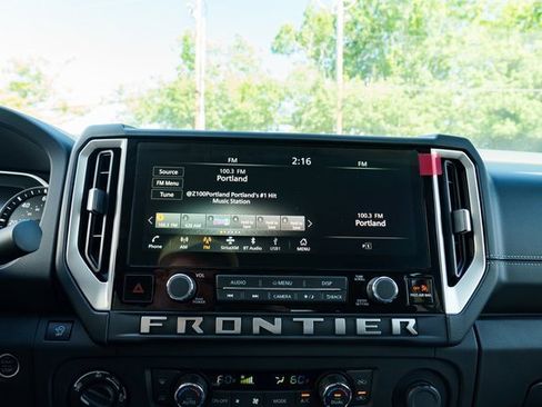 New 2025 Nissan Frontier SV w/ SV Convenience Package image 15