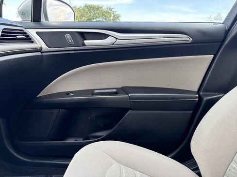 Used 2020 Ford Fusion S FWD image 24