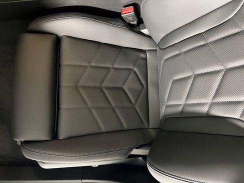 New 2026 BMW 530i xDrive image 24