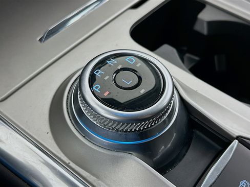 Used 2024 Ford Explorer XLT w/ Equipment Group 202A image 24