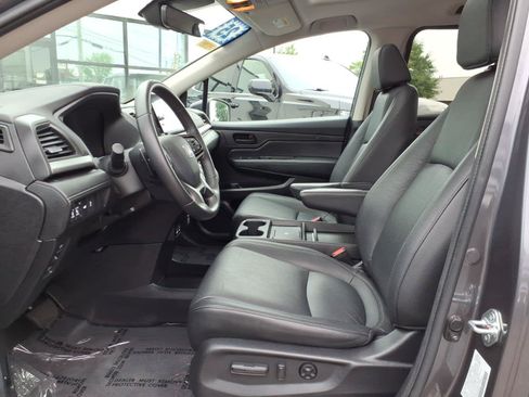 Used 2025 Honda Odyssey EX-L image 10