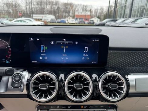 Certified 2024 Mercedes-Benz GLB 250 GLB 250 image 18