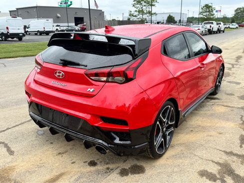 Used 2020 Hyundai Veloster N w/ Performance Package FWD image 3