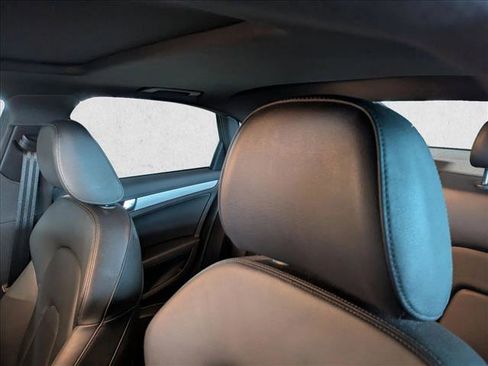 Used 2016 Audi A4 2.0T Premium Plus w/ Technology Package image 14