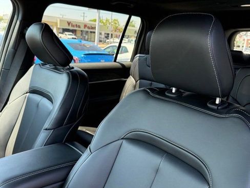 New 2025 Jeep Grand Cherokee L Limited image 17