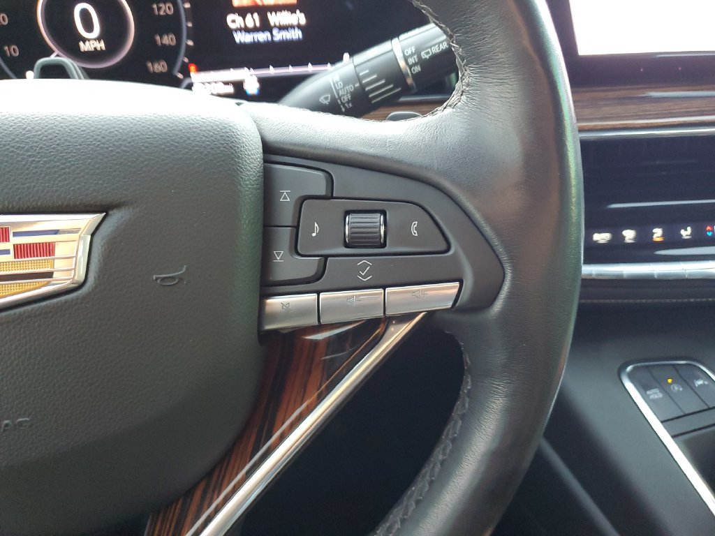 Used 2023 Cadillac Escalade ESV Premium Luxury AWD/4WD image 22