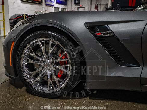 Used 2015 Chevrolet Corvette Z06 w/ 3LZ Preferred Equipment Group image 46