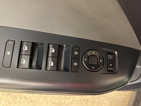 Used 2025 Kia K4 FWD image 15