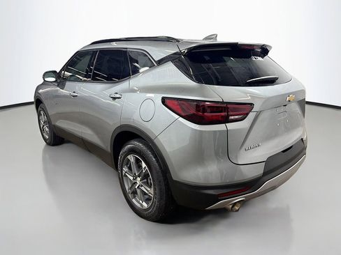 Used 2024 Chevrolet Blazer LT w/ Convenience Package FWD image 7